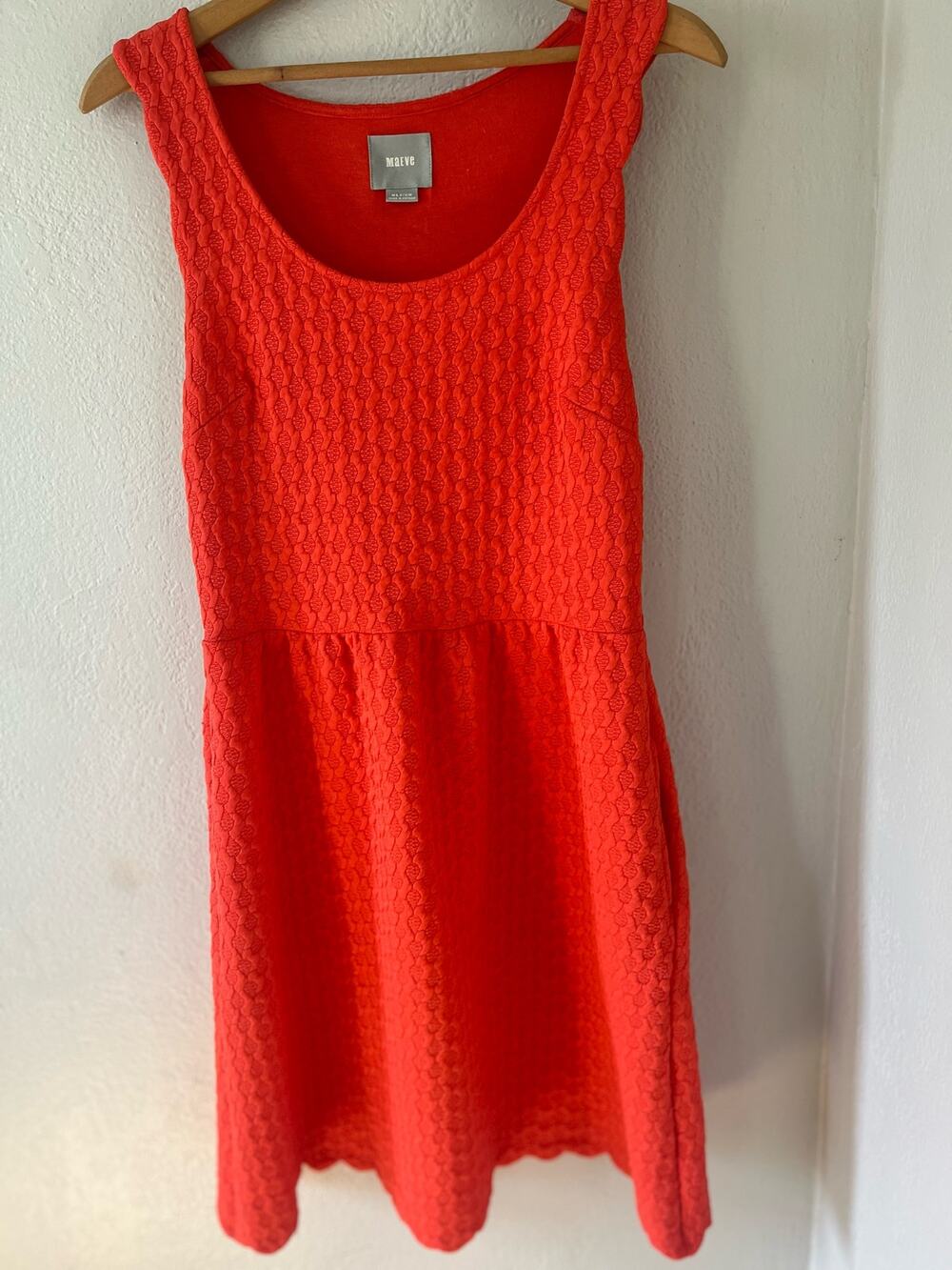 Women's Anthropologie Maeve Coral Caye Textured Scalloped Dress Size Medium